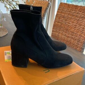 Unisa Black, faux suede ankle booties 8